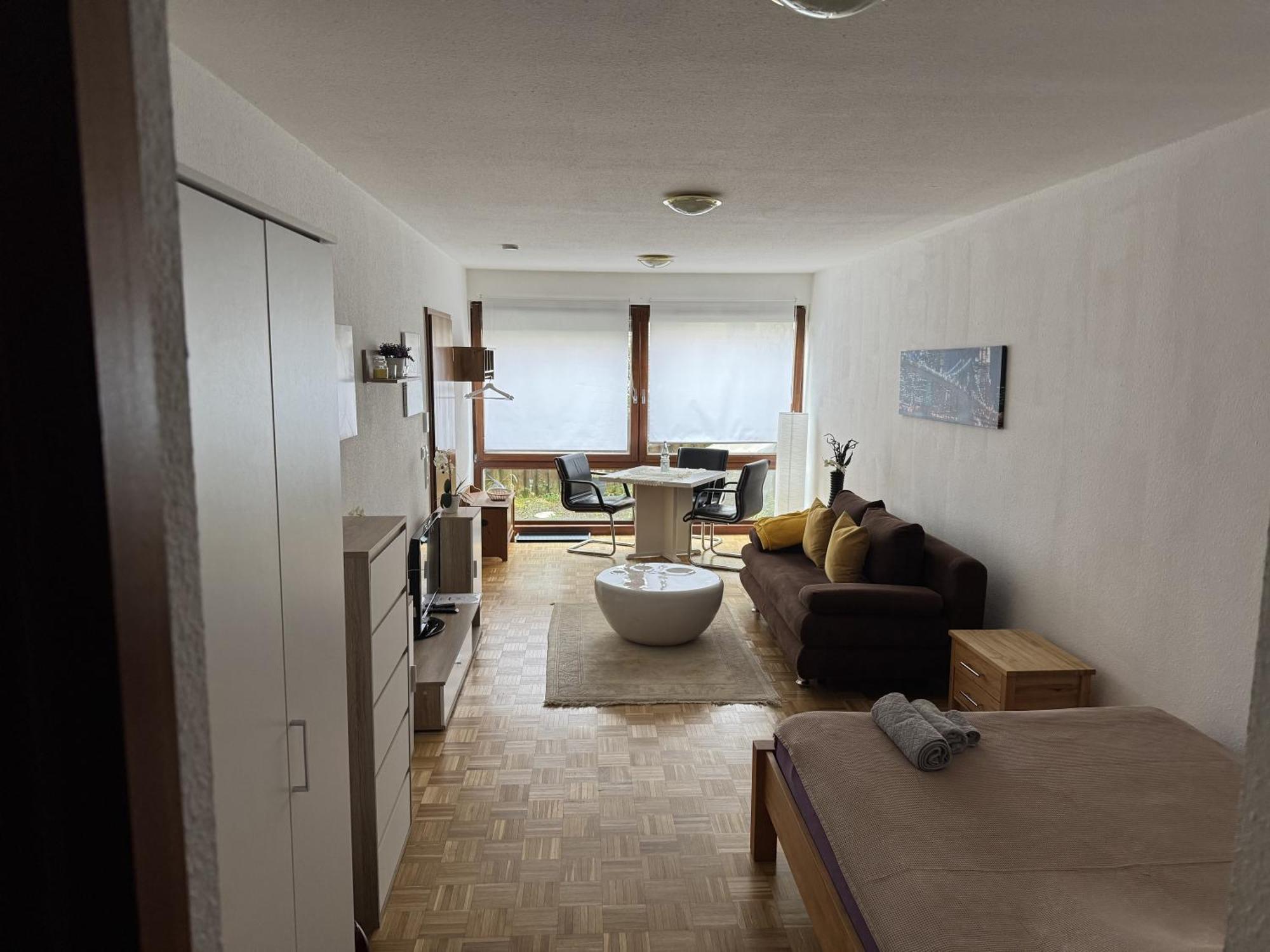 Apartment Yourcasa Apartment *